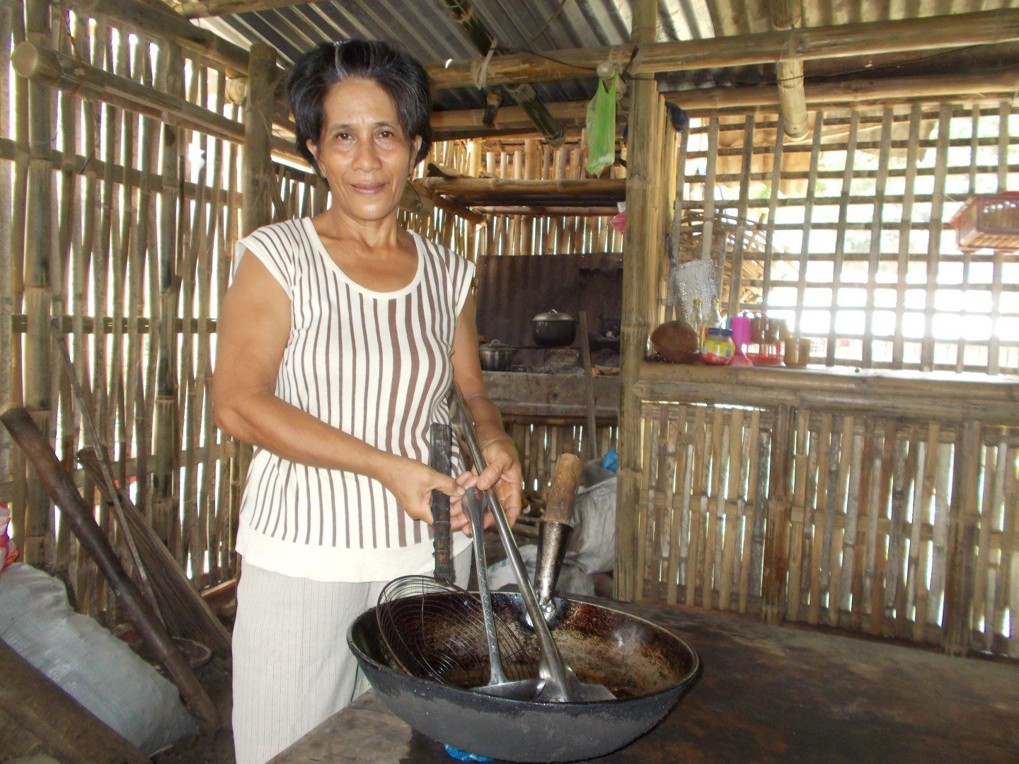 150811-02_Tereista Tabano_Kitchen_3