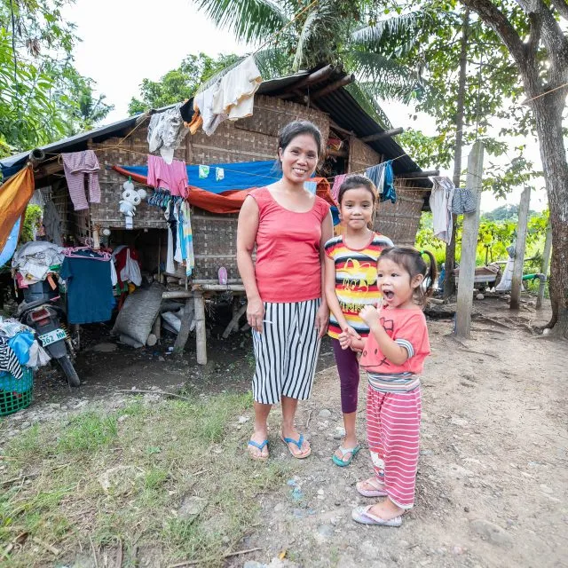 01-Cover_A59I5248-640x640