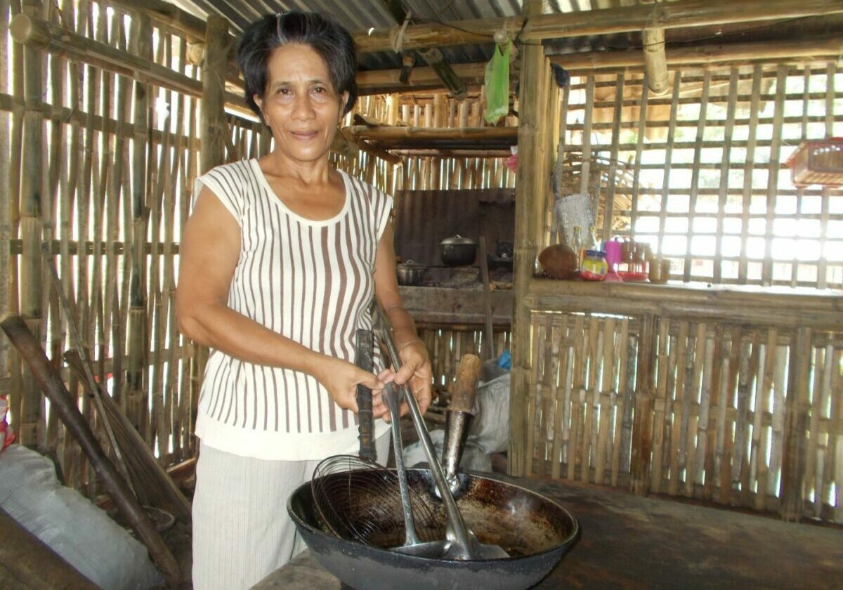 150811-02_Tereista-Tabano_Kitchen_3-1