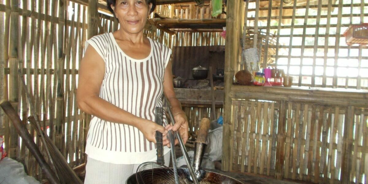 150811-02_Tereista-Tabano_Kitchen_3-1