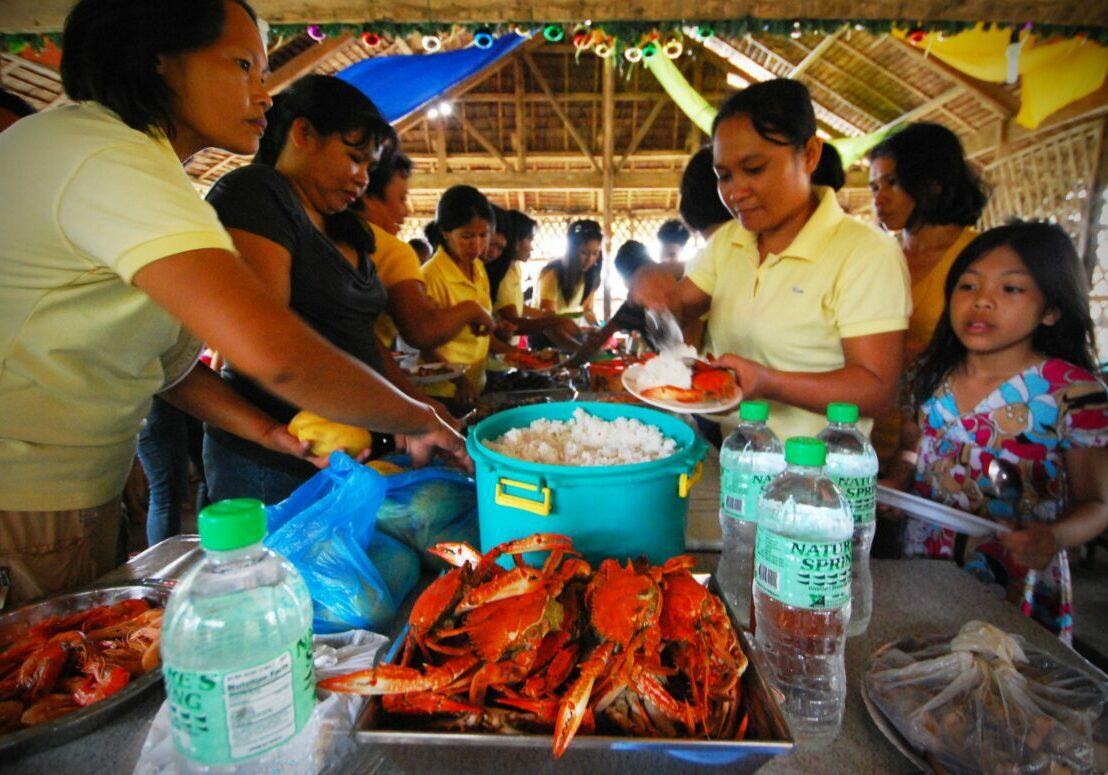 26-redropechristmas-01-scaled-1