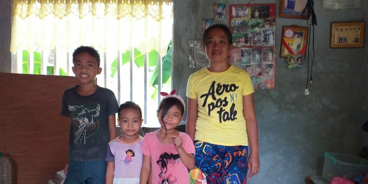 DIP_Janice-with-her-childrens2-e1618197320639