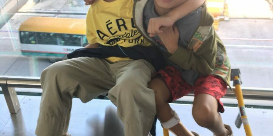 Dennis_and_WenHeart_AUG_2018-1