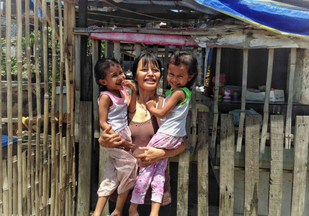 GinaTwin5-1-scaled-1