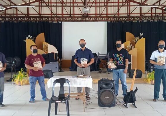 Ptr.-Magencio-Gornes-Thrive-Meeting-1