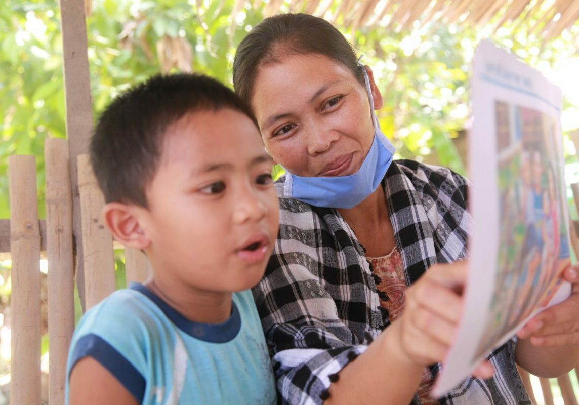 Susan-teaching-her-son_3-scaled