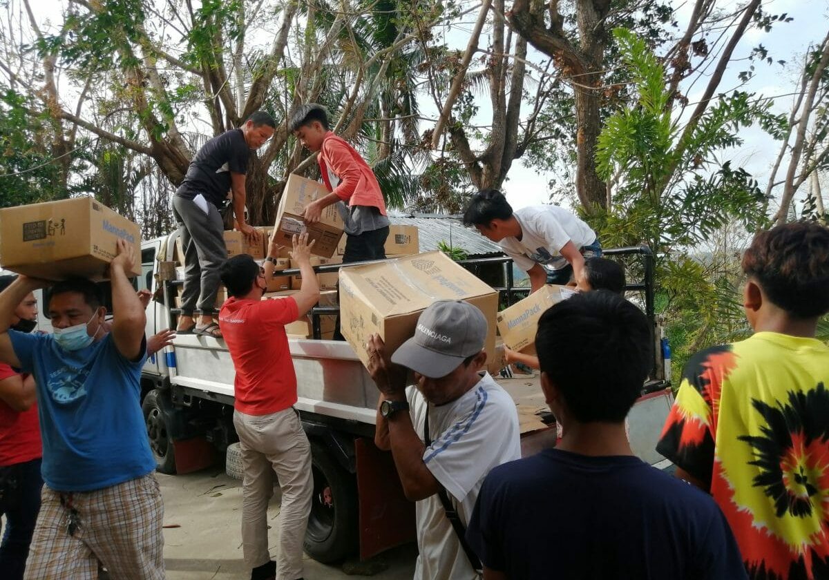 TYPHOON-ODETTE-RELIEF-RESPONSE-IN-SIPALAY-21-scaled